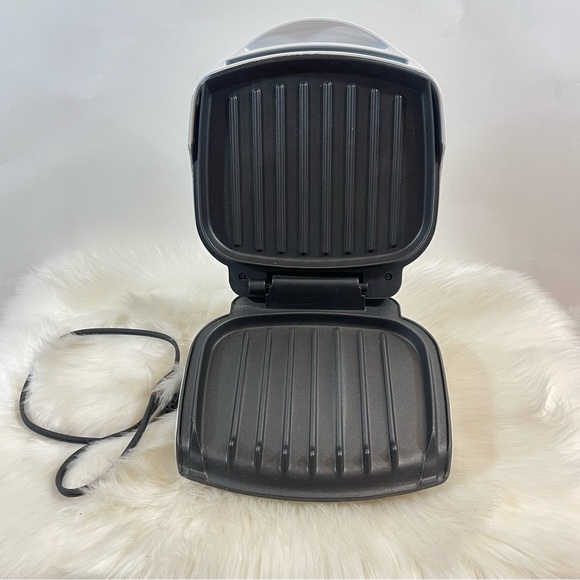 George Foreman Mini Grill - Picture 2 of 8